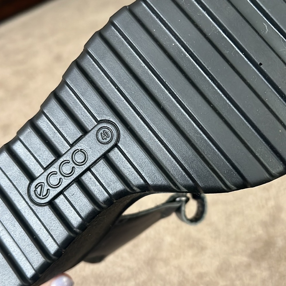 Ecco Wedge Sandals - Picture 6 of 7